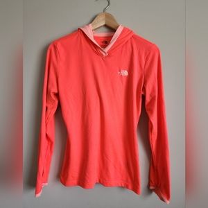 Womens The North Face Long Sleeve Hooded Shirt, Orange, Small.